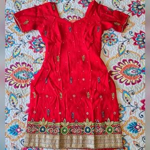Red 3 piece indian punjabi bollywood patiala salwar suit